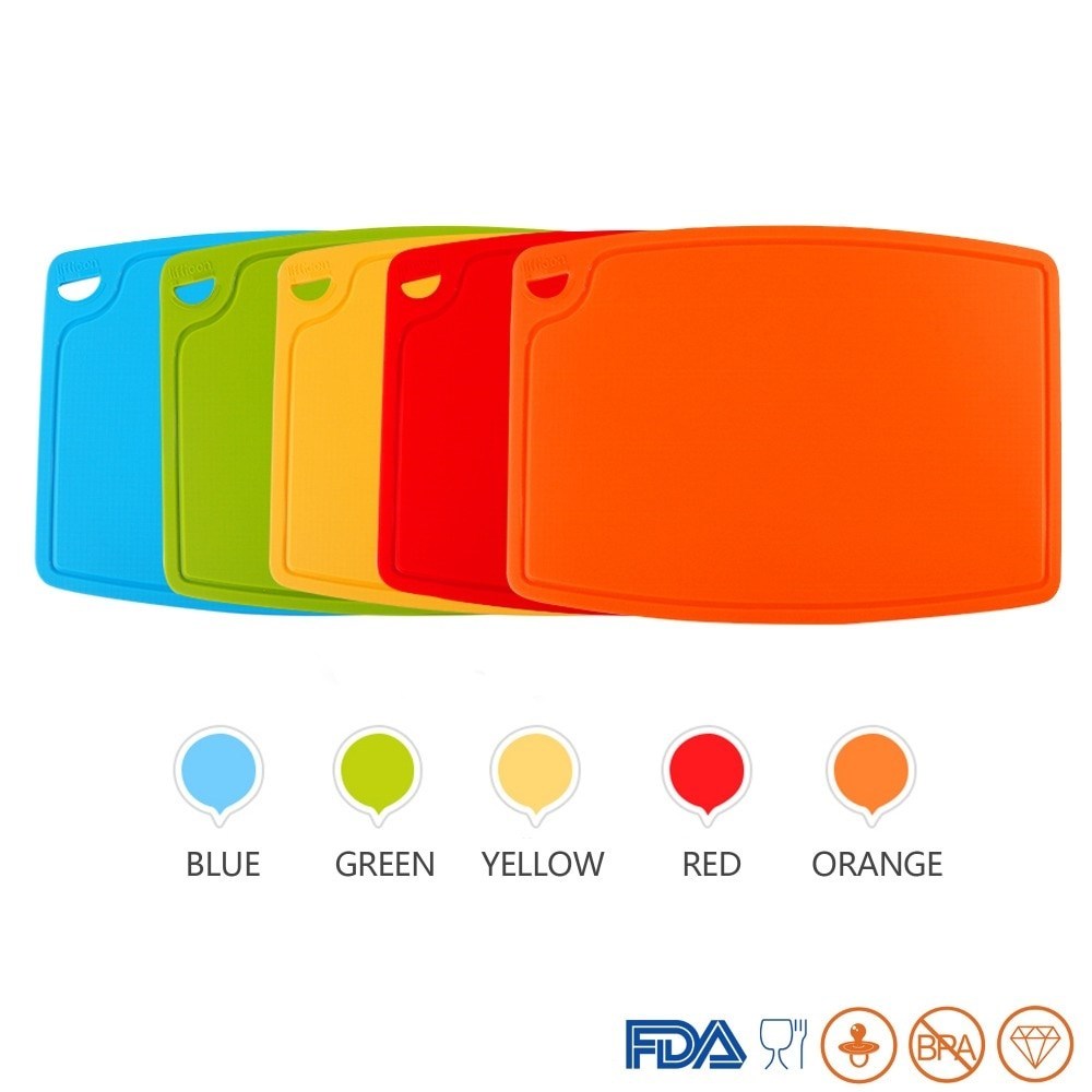 Silicone chopping board
