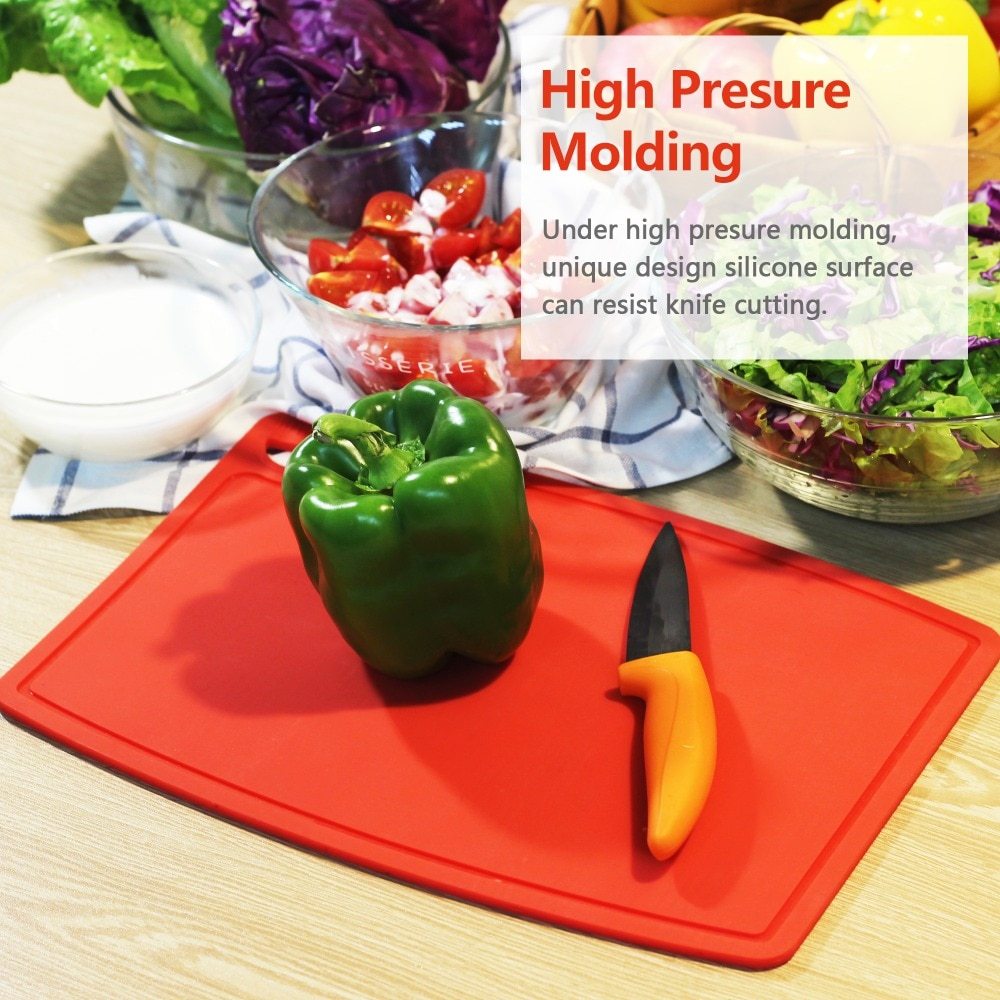 Silicone chopping board